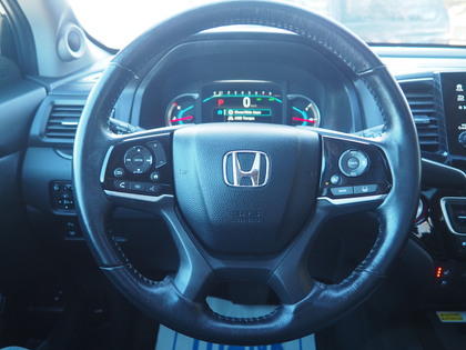 used 2021 Honda Pilot car, priced at $35,900