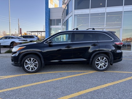 used 2016 Toyota Highlander car, priced at $23,995