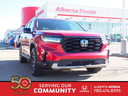 used 2025 Honda Pilot car, priced at $59,900