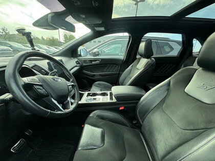 used 2022 Ford Edge car, priced at $36,399