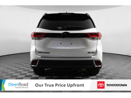 used 2019 Toyota Highlander car, priced at $40,798