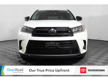 used 2019 Toyota Highlander car, priced at $40,798