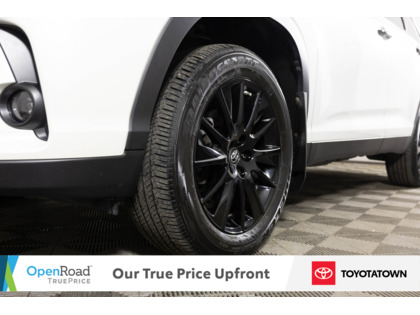 used 2019 Toyota Highlander car, priced at $40,798