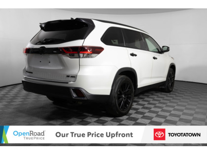 used 2019 Toyota Highlander car, priced at $40,798