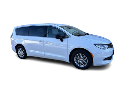 used 2024 Chrysler Grand Caravan car, priced at $35,995