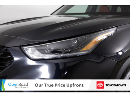 used 2024 Toyota Highlander car, priced at $49,998