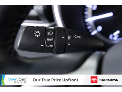 used 2024 Toyota Highlander car, priced at $49,998