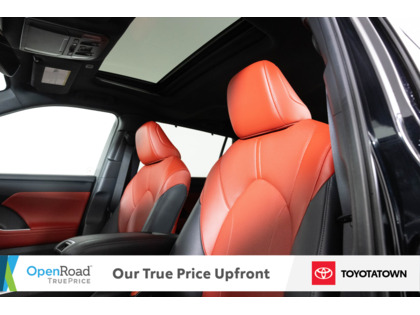 used 2024 Toyota Highlander car, priced at $49,998