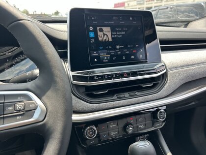 used 2025 Jeep Compass car, priced at $36,035