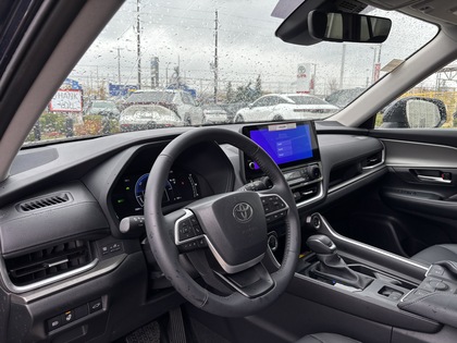 used 2025 Toyota Grand Highlander car, priced at $63,995