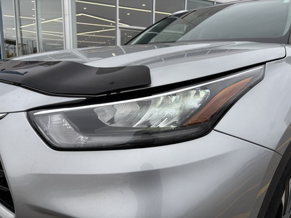 used 2020 Toyota Highlander car, priced at $32,995