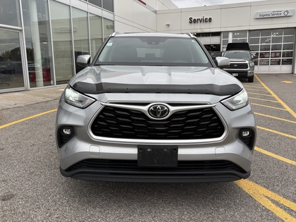 used 2020 Toyota Highlander car, priced at $32,995