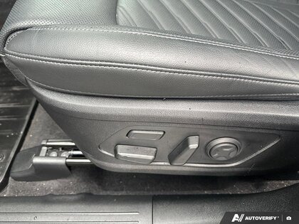 used 2025 Kia Sorento car, priced at $55,808