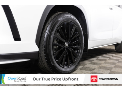 used 2024 Toyota Highlander car, priced at $53,298