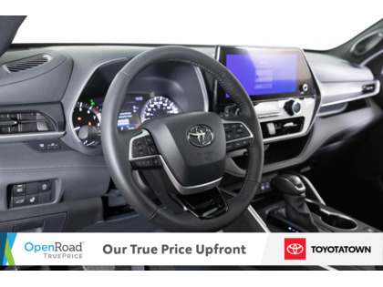 used 2024 Toyota Highlander car, priced at $53,298
