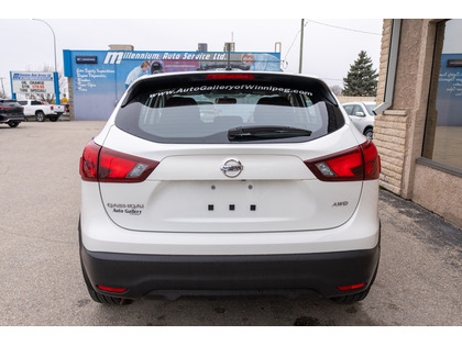 used 2018 Nissan Qashqai car, priced at $19,988