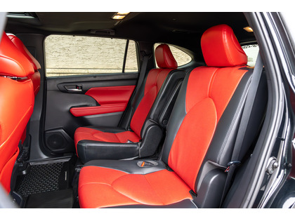 used 2021 Toyota Highlander car, priced at $48,988