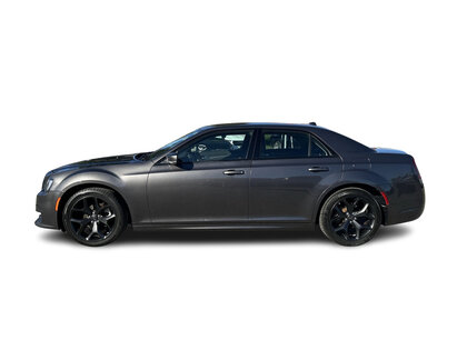 used 2022 Chrysler 300 car, priced at $22,888