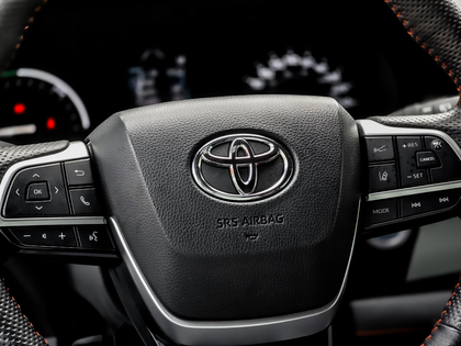 used 2024 Toyota Sienna car, priced at $57,995