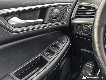 used 2022 Ford Edge car, priced at $35,449