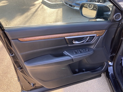 used 2020 Honda CR-V car, priced at $32,900