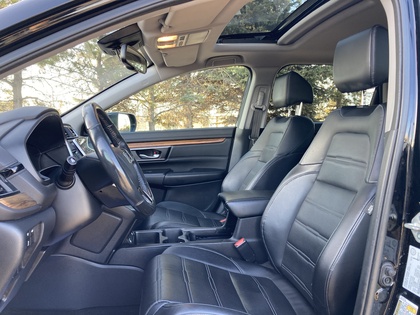 used 2020 Honda CR-V car, priced at $32,900