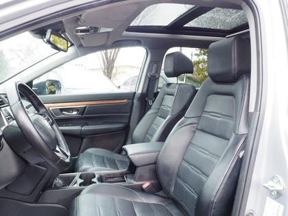 used 2018 Honda CR-V car, priced at $23,900