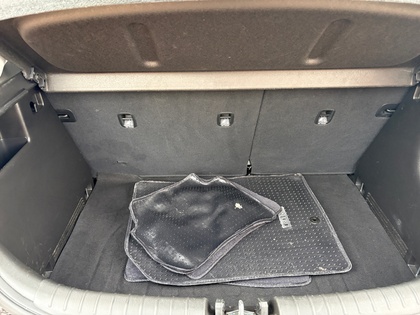 used 2022 Kia Rio 5-door car, priced at $18,777