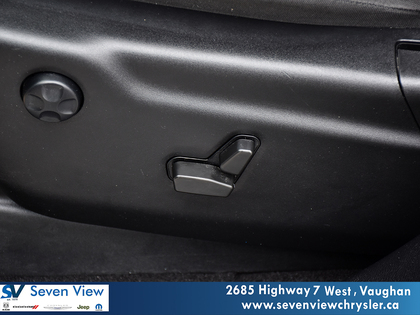 used 2021 Jeep Grand Cherokee car, priced at $27,710