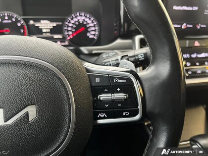used 2022 Kia Sorento car, priced at $31,305