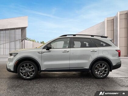 used 2022 Kia Sorento car, priced at $31,305