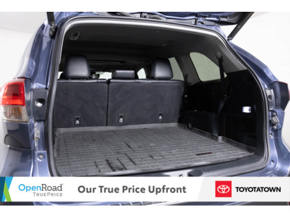 used 2018 Toyota Highlander car, priced at $26,998