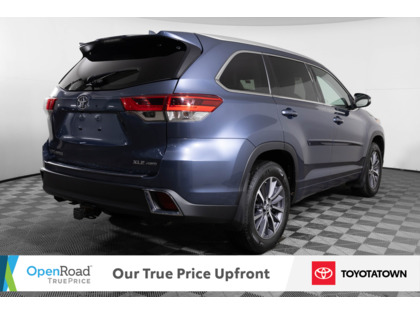 used 2018 Toyota Highlander car, priced at $26,998