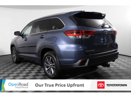 used 2018 Toyota Highlander car, priced at $26,998