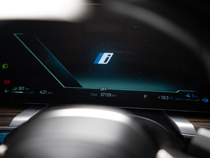 used 2024 BMW 7-Series car, priced at $117,900