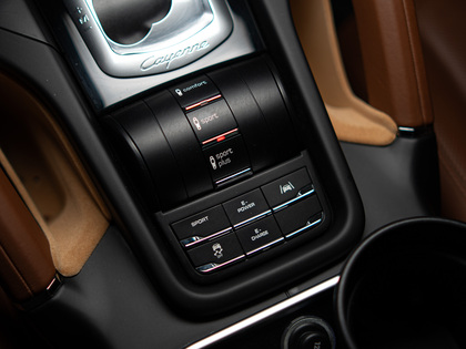 used 2018 Porsche Cayenne car, priced at $36,900