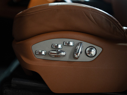 used 2018 Porsche Cayenne car, priced at $36,900