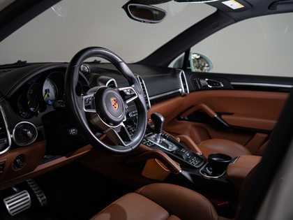 used 2018 Porsche Cayenne car, priced at $36,900