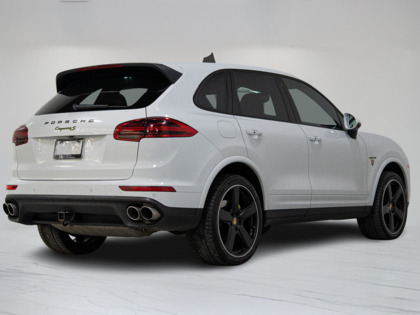 used 2018 Porsche Cayenne car, priced at $36,900