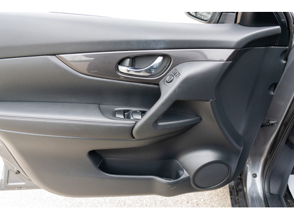 used 2020 Nissan Rogue car, priced at $25,588