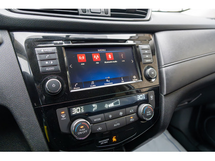 used 2020 Nissan Rogue car, priced at $25,588