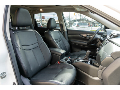 used 2019 Nissan Rogue car, priced at $26,888