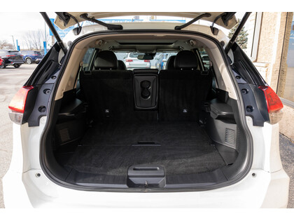 used 2019 Nissan Rogue car, priced at $26,888