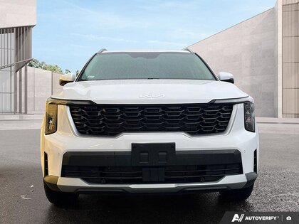 used 2024 Kia Sorento car, priced at $35,253