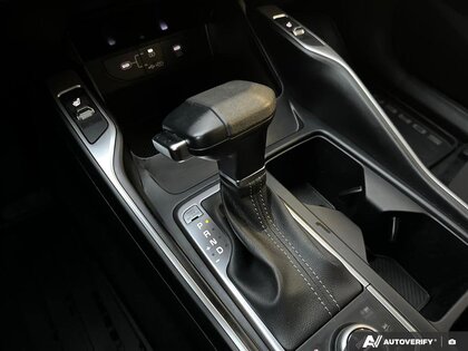 used 2024 Kia Sorento car, priced at $35,253