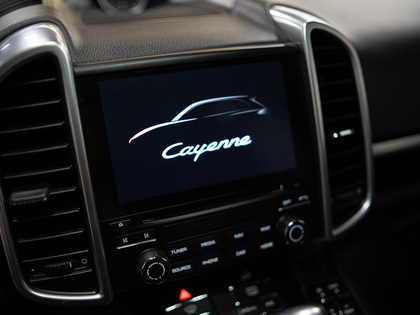 used 2018 Porsche Cayenne car, priced at $30,900