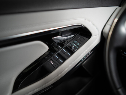 used 2020 Land Rover Range Rover Evoque car, priced at $37,900