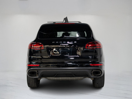 used 2018 Porsche Cayenne car, priced at $30,900