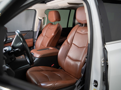 used 2017 Cadillac Escalade ESV car, priced at $45,900