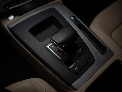 used 2022 Audi Q5 car, priced at $31,900